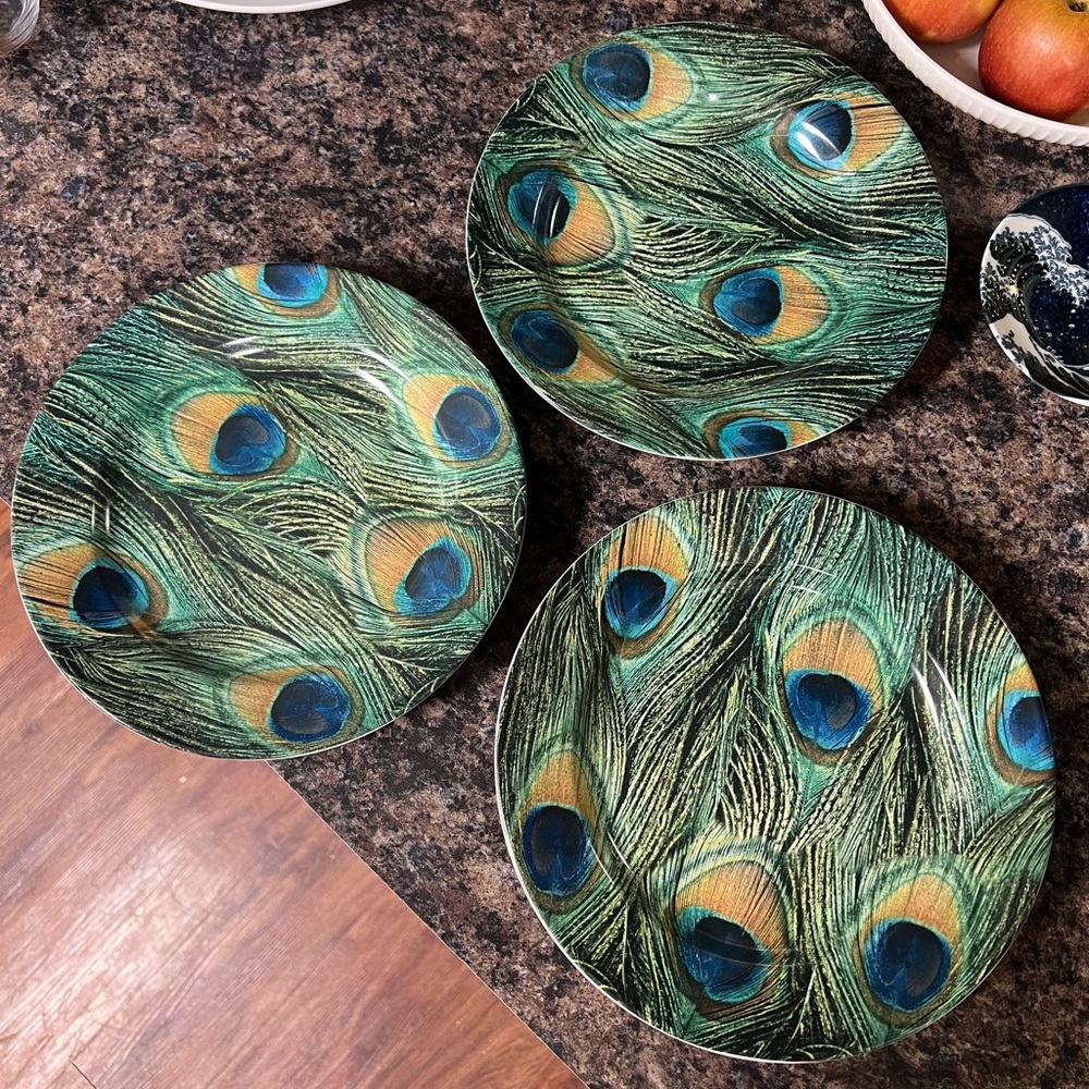 Peacock decorative plate set of 3 by Signature Stoneware 9x9 Luncheon plate